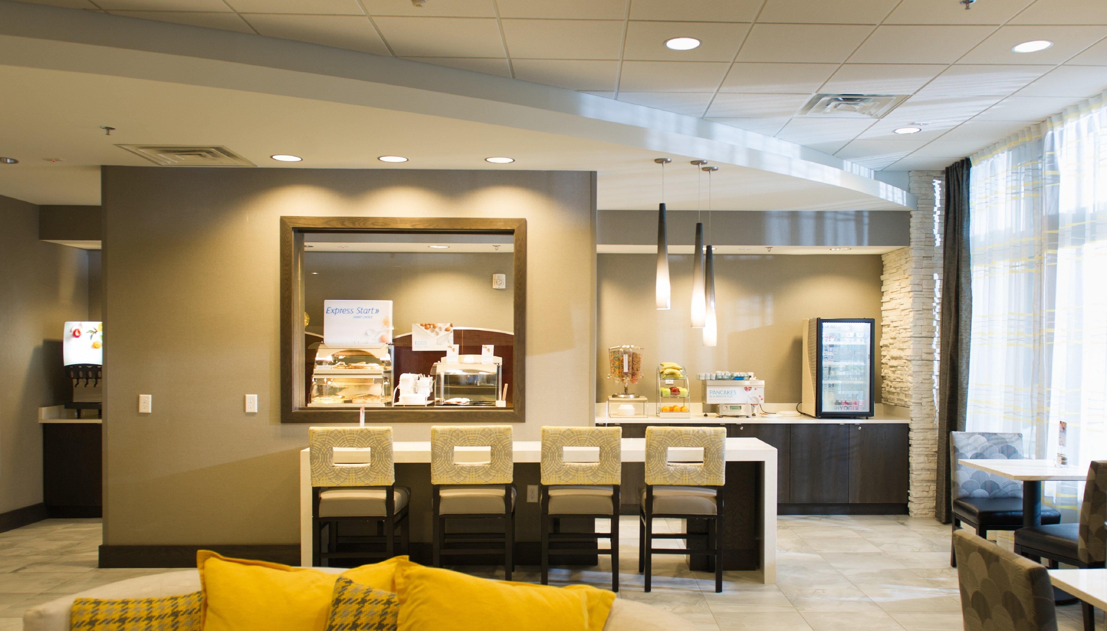 Holiday Inn Express And Suites Madison Central By Ihg Ngoại thất bức ảnh