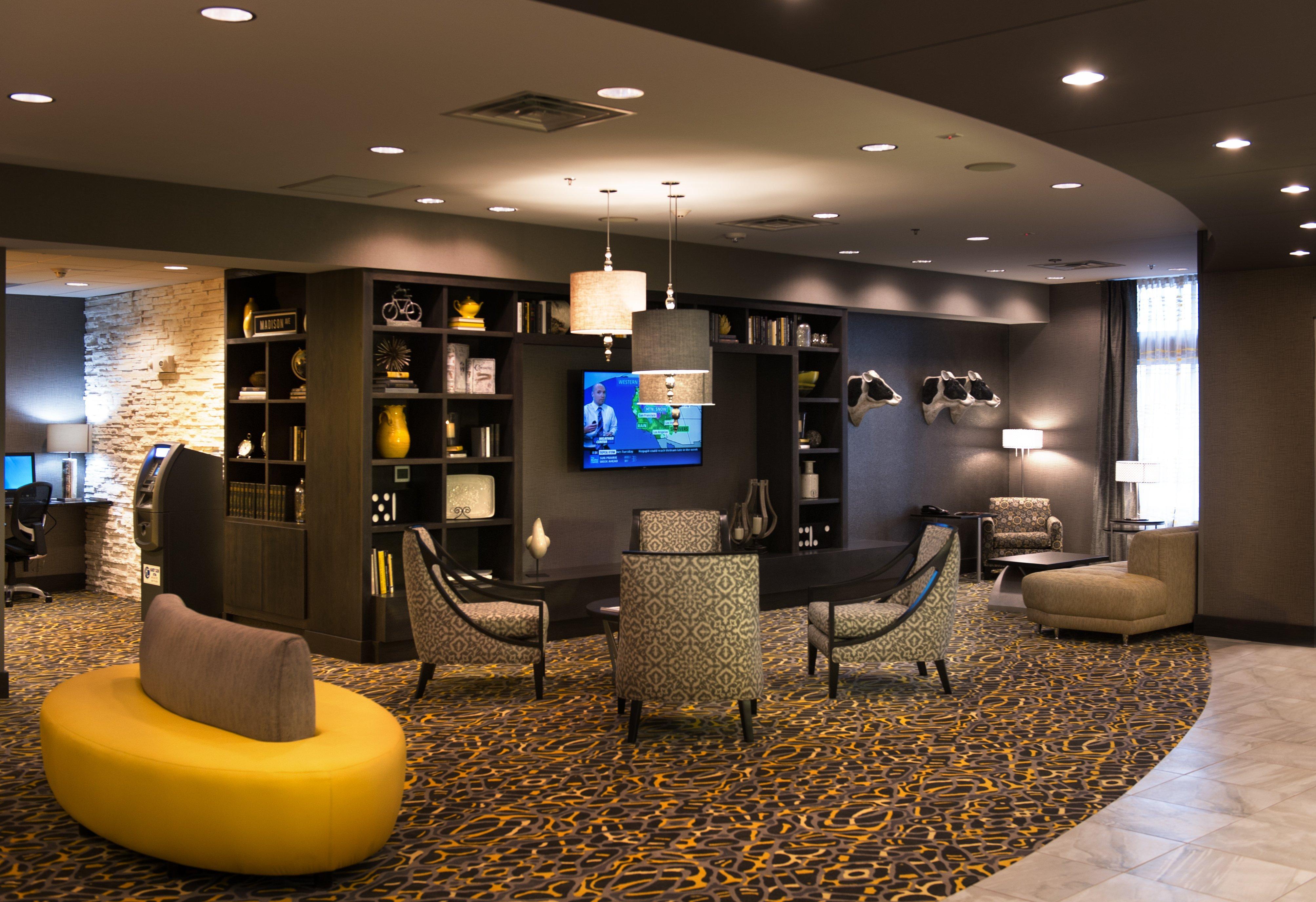 Holiday Inn Express And Suites Madison Central By Ihg Ngoại thất bức ảnh